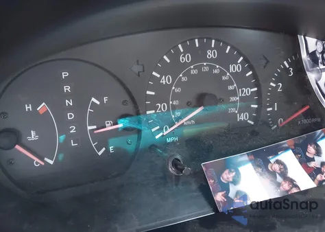 2000 Toyota Camry Solara Sle V6 from USA, damaged, VIN 2T1FF28P5YC804611